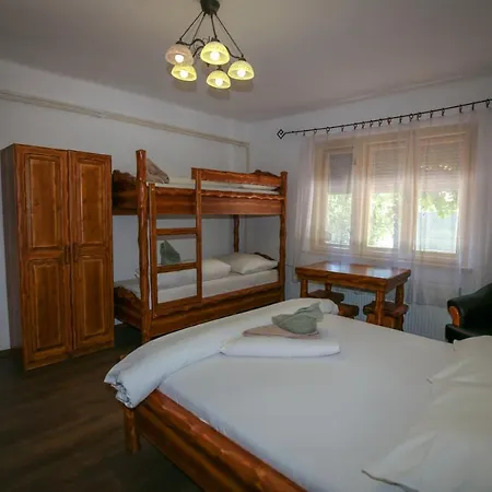 Hunter Holiday home